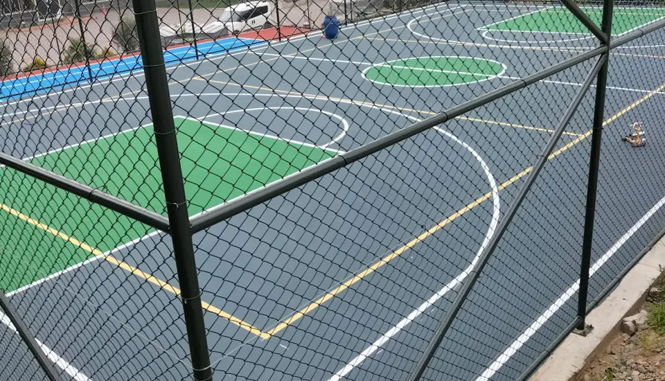ANAHTAR TESLİM SAHA YAPIMI