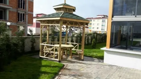 KAM-04/M Altıgen Ahşap Kameriye 3 Metre Taban Çapında Çapraz Korkuluk Modeli Masalı, Emprenyeli Çam